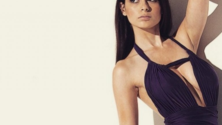 „Бих искала да съм успешен модел и името ми да остане в историята. Искам да звърша само с шестици. Разбира се, като всеки спортист, бих искала да спечеля и златен медал от Олимпиада. Това, което имам в момента, засега ми е достатъчно“.