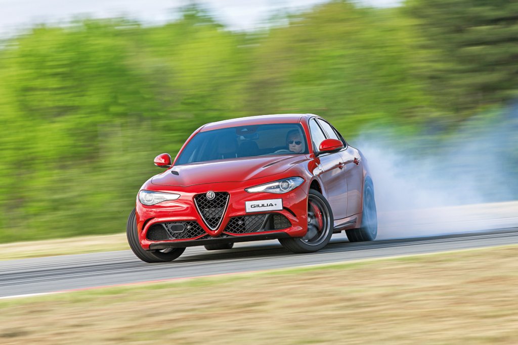 Alfa Romeo Guilia Quadrifoglio
