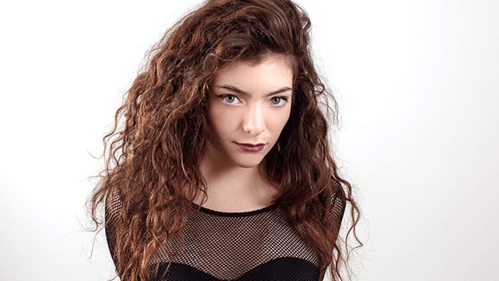 lorde-cred-james-k-lowe-650-430
