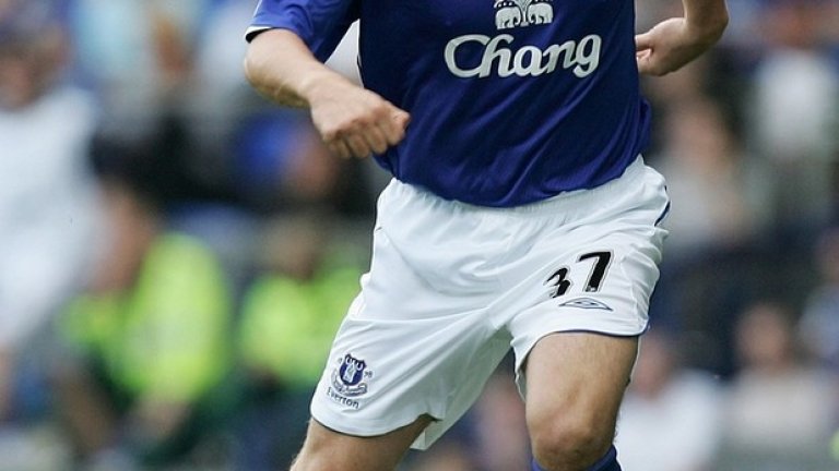 5. Джоузи Бакстър, 16 години и 191 дни
Евертън - Блекбърн, 16-ти август 2008 г.
Плеймейкърът получи шанс от тогавашния мениджър на Евертън Дейвид Мойс, но изигра само още 13 мача в следващите три сезона. През 2012-а той се присъедини към Олдъм.