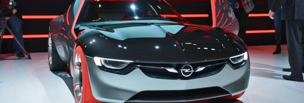 Първоначално от Opel заявиха, че GT няма шанс за серийно производство...