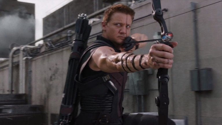 Hawkeye
Къде: Disney+
Кога: краят на 2021 г.
Сериалът носи кодовото име на един от Отмъстителите - стрелецът Клинт Бартън (Джеръми Ренър), който ще има централна роля в епизодите. Бартън ще се фокусира върху това да предаде уменията си с лъка на младата Кейт Бишъп (Хейли Стайнфелд от "Бъмбълби"), която може би ще наследи и легендарната му титла. Marvel Studios най-накрая се опитват да разчупят филмовата си формула в новите си сериали. Този очевидно ще наблегне на темите за бащинството и предаване на щафетата, подплътени с менторските умения на героя на Ренър, които вече зрителите са виждали в "Отмъстителите".