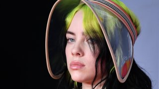 Били Айлиш: ОК съм с живота си, но не съм ОК с тялото си