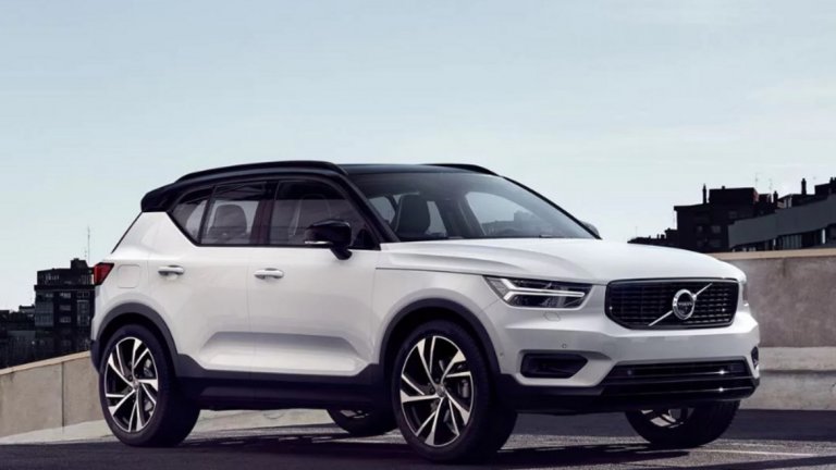 Volvo XC40 
XC40 е безапелационен победител с 325 точки – с 83 повече от конкурента си на второто място. От Volvo го представят като "малкия SUV с големите иновации". Той е със стегнат, компактен вид, удобен както за градски условия, така и за офроуд. Предното табло е с 9-инчов тъчскрийн със сателитна навигация и опция за свързване през Bluetooth.