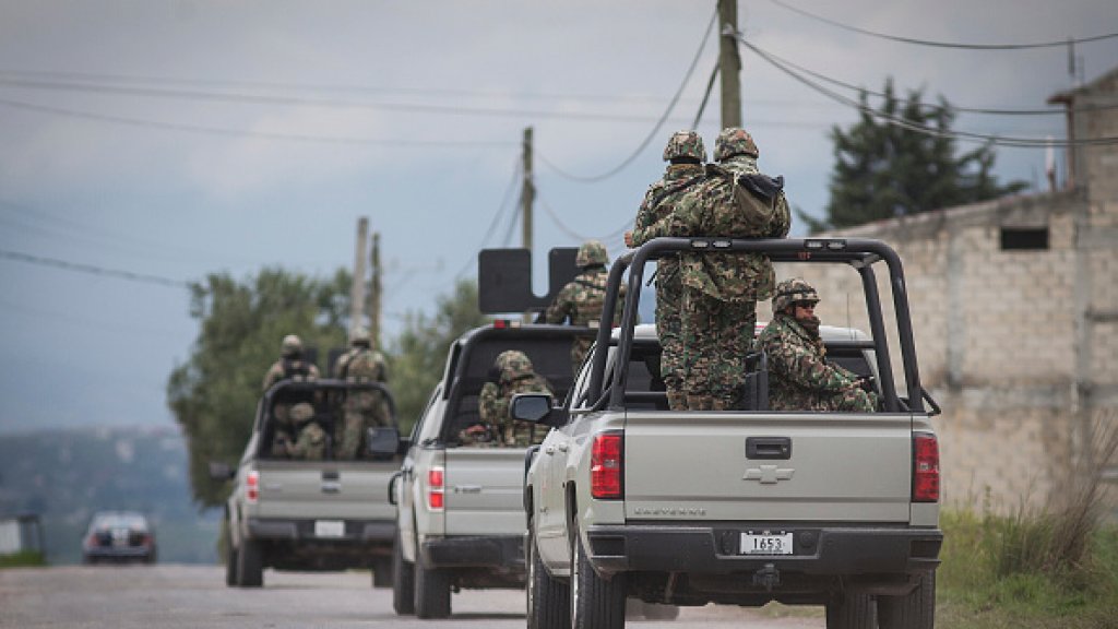 Mexican Drug Trafficker Joaquin Guzman Loera "El Chapo" EEscapes From Prison