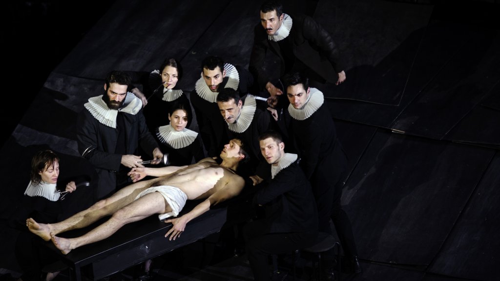 THE GREAT TAMER by Dimitris Papaioannou_ photograph by Julian MommertJCM_2366_20170519