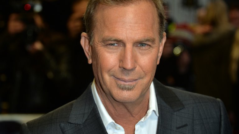 Кевин Костнър има 7 деца от 3 жени, като най-малката му дъщеря е на 11 години. Три от тях са от първия му брак със Синди Сива, едно от модела Бриджет Руни и три - от сегашната му съпруга, германската манекенка Кристин Баумгартнер.