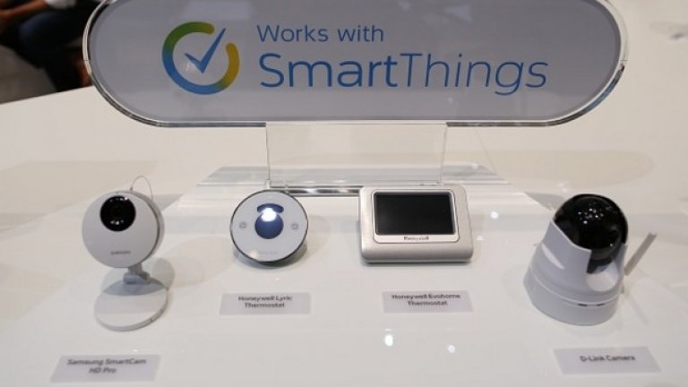 SmartThings работи с широк диапазон външни устройства на различни производители - камери, сензори и др.
