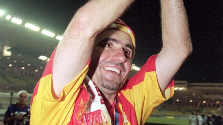 Галатасарай - Монако 3:2, 2000 г.
Носителят на Купата на УЕФА и Суперкупата обърна мача срещу Монако, като блестя големият Джика Хаджи. Румънецът вкара страхотен гол, подаде за останалите два на Марио Жардел и Капоне.
Гостите водеха 10 минути преди края с 2:1 с две попадения на Марко Симоне.