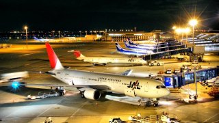 JAL__ANA_-_Chubu_International_Airport