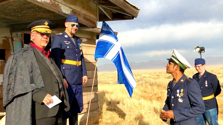 Тези измислени държави си имат съвсем реални лидери