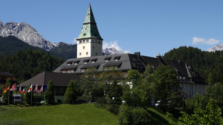 Замъкът "Елмау" сега е луксозен курорт