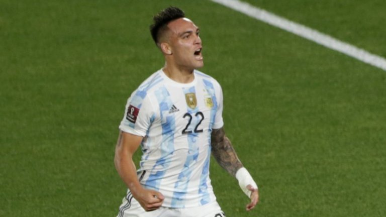 Защо Лаутаро Мартинес се разплака на пейката, след като вкара за Аржентина?