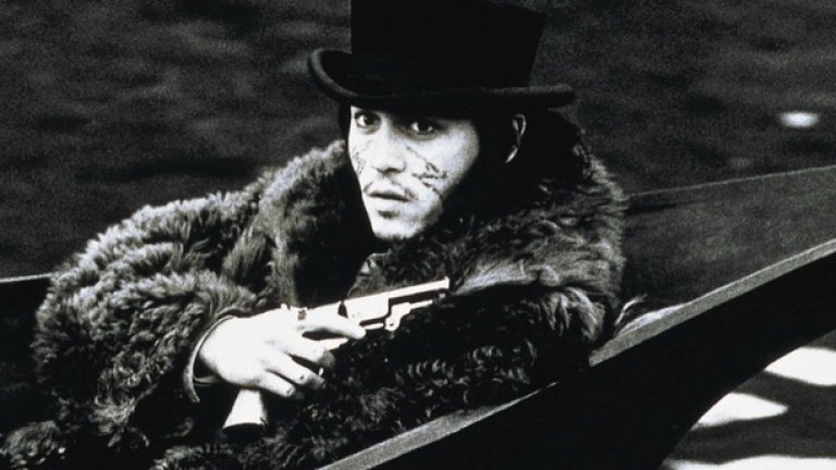 "Мъртвец" (1995), реж. Джим Джармуш
Изпълненият с атмосфера екзистенциален уестърн на Джармуш води зрителя през самотното, приказно пътуване (съпътствано от оскъдното електрическо подрънкване на Нийл Йънг) на Уилям Блейк (Джони Деп), докато той броди из гора, воден от индианец на име Никой (Гери Фармър).
Уилям Блейк стига до ръждясал индустриален град с перспективи за работа. След като обаче този шанс се проваля, той убива човек при самоотбрана и ранен, открадва кон и побягва от града. Никой го открива в безсъзнание в горите и след като научава името на Блейк, го счита за преродения едноименен романтичен поет. Уилям Блейк предприема духовно пътуване с Никой през бялата зимна гора, осъзнавайки мястото си като "мъртвец".
Самият Джармуш определя филма като "психеделичен уестърн," и "Мъртвецът" оправдава името си чрез изящната, извънземна черно-бяла операторска работа на Роби Мюлер, минималистичната, но въздействаща музика на Нийл Йънг и философските разсъждения на героите си.