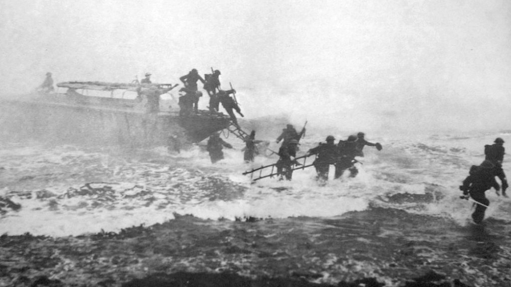 Jack_Churchill_leading_training_charge_with_sword