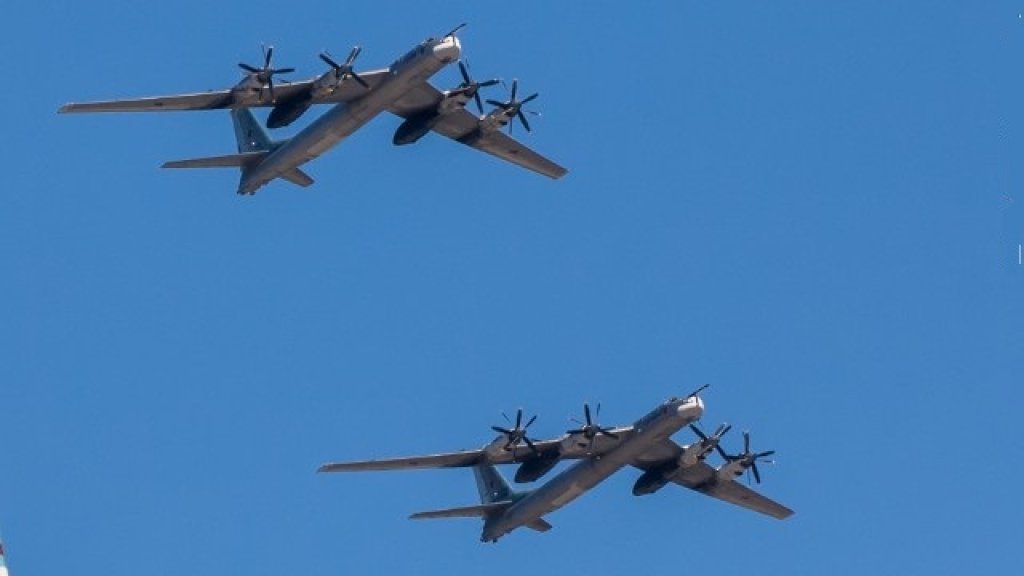140423181512-russian-tu-95-bombers-0423-story-top