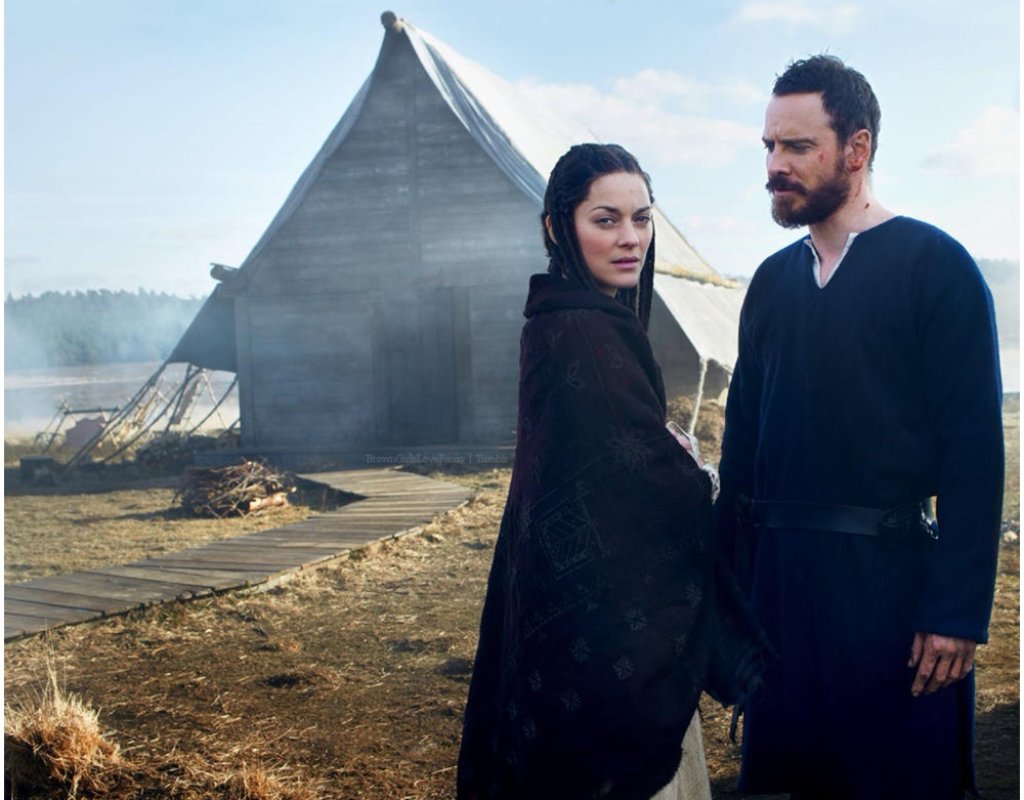 Макбет 
Ние сме писали за „Макбет“ няколко пъти, които може да прочетете тук. Австралиецът Джъстин Кърцел взима една от най-известните трагедии на Шекспир и прави от нея филм между комерсиалното и европейското кино. За ролята на Макбет кани Майкъл Фа