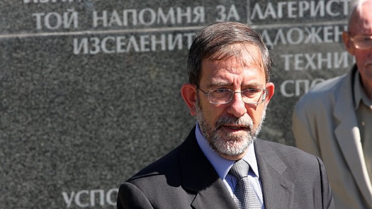 Филип Димитров беше номиниран от президента Росен Плевнелиев за член на Конституционния съд