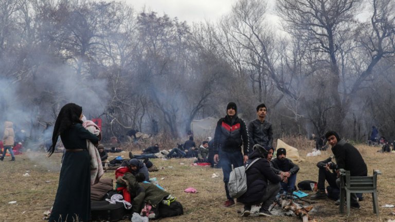 13 000 мигранти по турско-гръцката граница