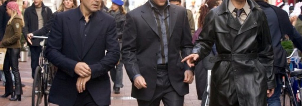 131216185056-brad-pitt-clooney-damon-oceans-twelve-2004-still-horizontal-gallery