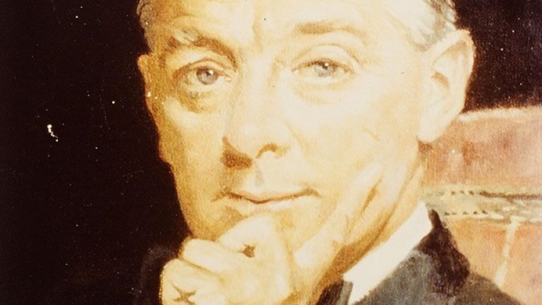 Джон Хармсуърт е един от тримата собственици  на известни навремето британски вестници, когато продава своя дял, за да може да вложи парите в извора. За най-голяма изненада за всички... затворил спа центъра, който предхождал бутилирането на водата. 
Просто проявил добър бизнес нюх и усетил затихването на модата по този вид оздравителни процедури. За сметка на това точно той създал иконичната зелена бутилка Perrier.