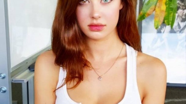 Популярността в социалните мрежи е помогнала на Сара да привлече и вниманието на асовете в модния бизнес