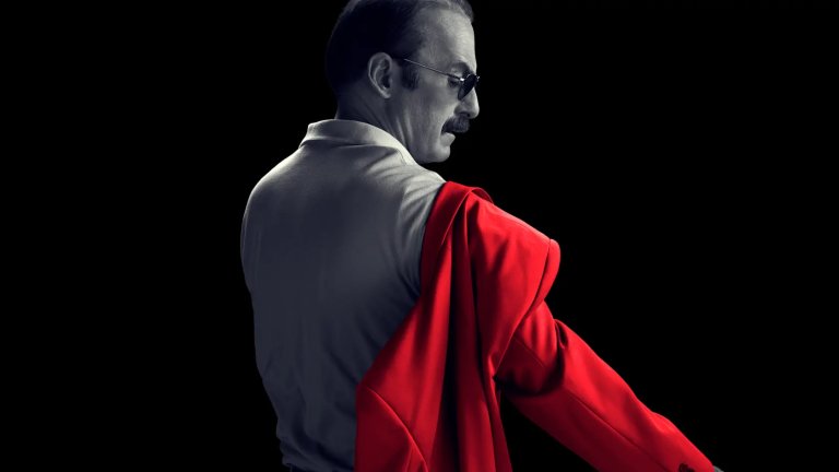 3. Better Call Saul (2015 - 2022 г.)
Оценка в IMDb: 9 от 10 звезди
Оценка в Rotten Tomatoes: 96% одобрение
Къде да гледате: в Netflix
Предисторията на феноменалния Breaking Bad проследява трансформацията на Джими Макгил – находчив адвокат с добро сърце – в безскрупулния и колоритен защитник на престъпници Сол Гудман.
Действието се развива шест години преди съдбовната му среща с Уолтър Уайт и постепенно разкрива как амбицията, отчаянието и поредицата морални компромиси го тласкат към престъпния свят.