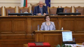Десислава Атанасова: Ще бъдем опозиция на "лявото мнозинство"