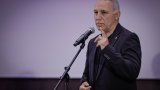Стоичков продължава с обиколката си в Азия