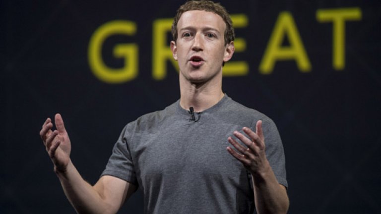 Пети е основателят на Facebook Марк Цукърбърг с 56 млрд. долара лично богатство