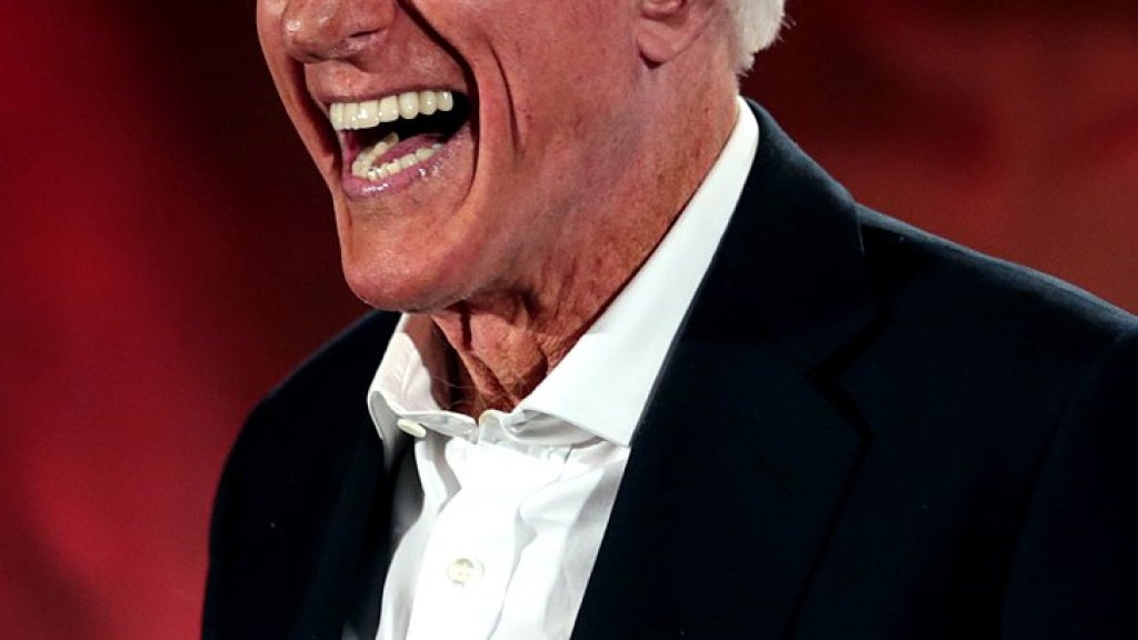 727px-Dick_Van_Dyke_by_Gage_Skidmore