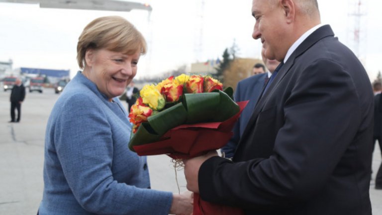 Ангела Меркел в България: Приветствам инициативата за среща ЕК-Турция