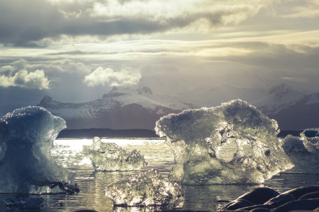 ice-731329_1920