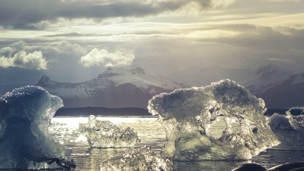 ice-731329_1920