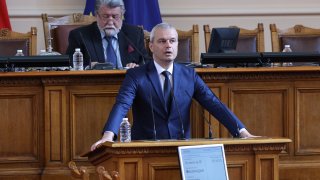 Според партийния лидер се оплака от това, че избирателите на формацията му са били обиждани