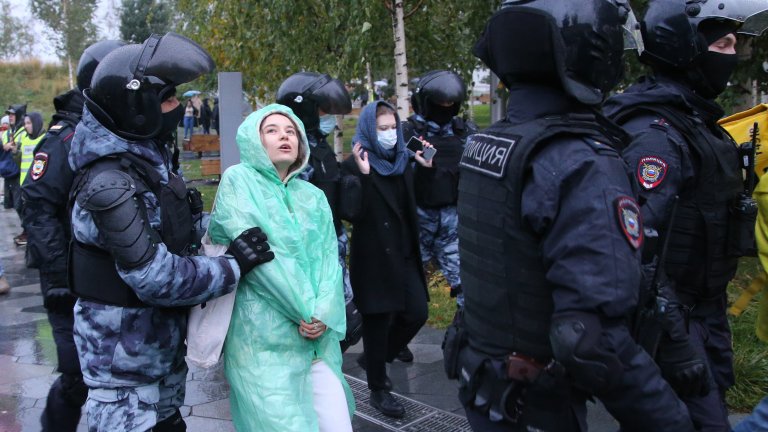 Някои от тях са получили повиквателна в ареста