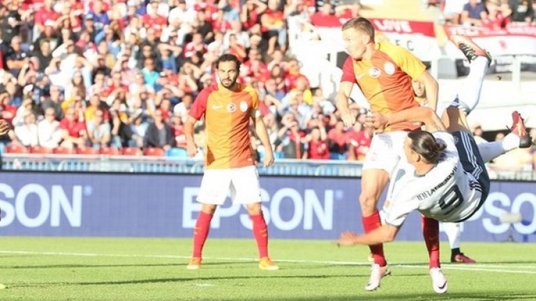 4 минути трябваха на Златан, за да даде аванс на Манчестър Юнайтед.