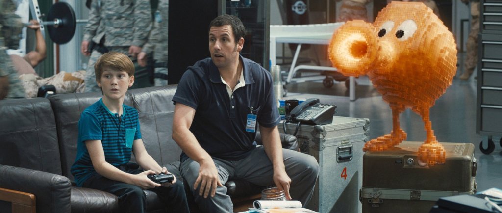 Адам Сандлър и Мат Линц в Pixels (2015)