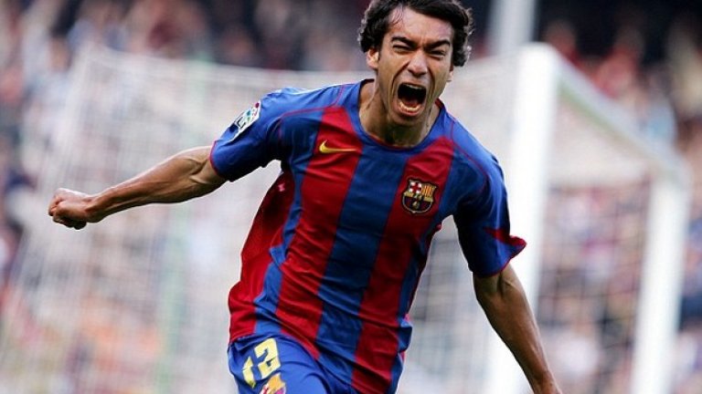 Джовани ван БронкхорстИзненадващ трансфер на Барса след години на травми в Арсенал. Изигра силен сезон по пътя към трофея в Шампионската лига, а после се върна в родния Фейенорд. След 4 години като асистент мениджър там, през 2015-а получи ролята на треньор, като и днес води тима от Ротердам.