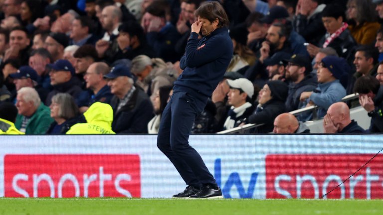 Конте намекна, че може да си тръгне заради феновете на Тотнъм