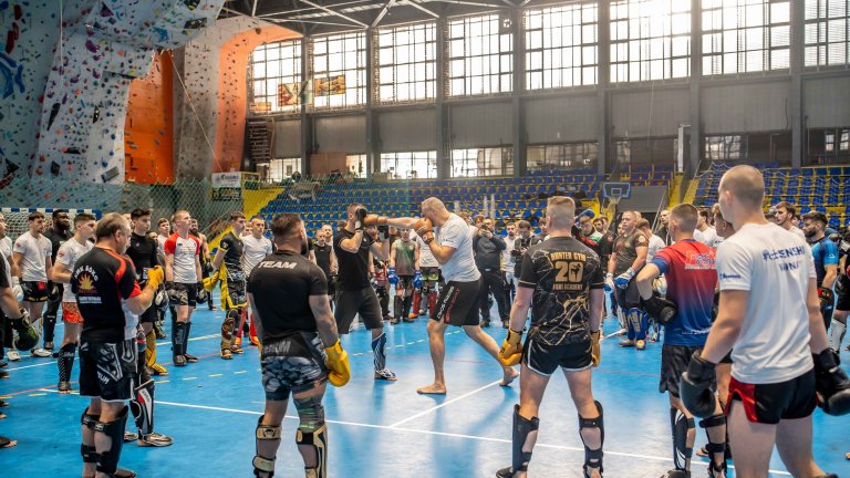 300 бойци от 21 държави се включиха във финалния SENSHI лагер за годината