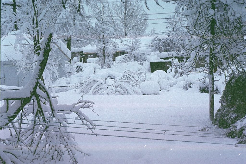 1024px-Snow-removal-cleveland-4