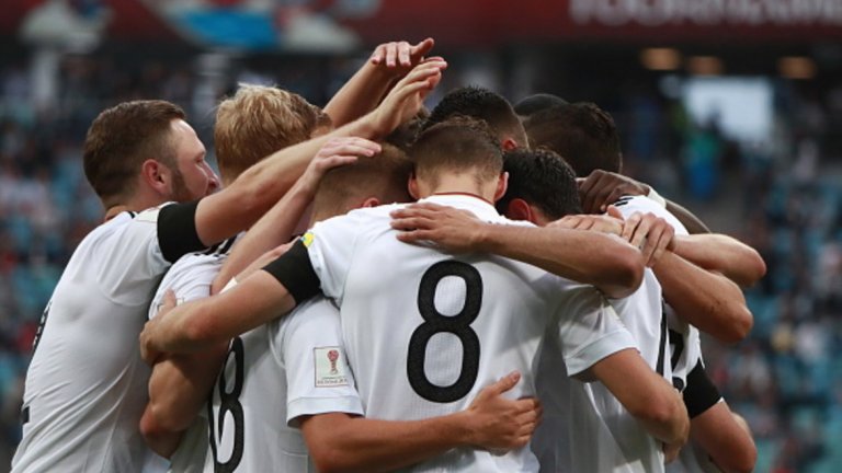 Германия е в Русия без големите си звезди, а треньорският щаб дава шанс за изява на млади футболисти.