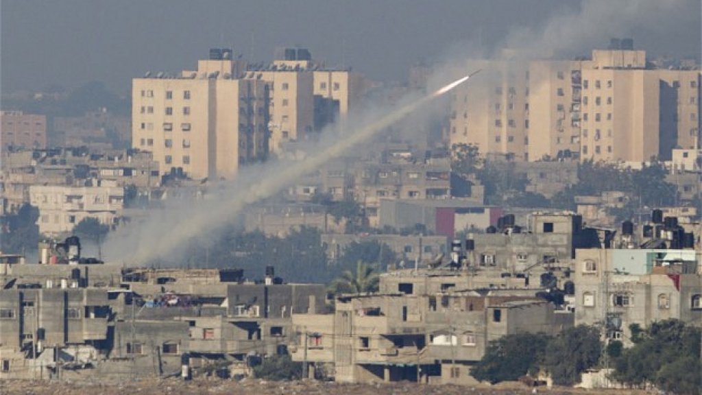 israel-gaza-rocket_2399203b