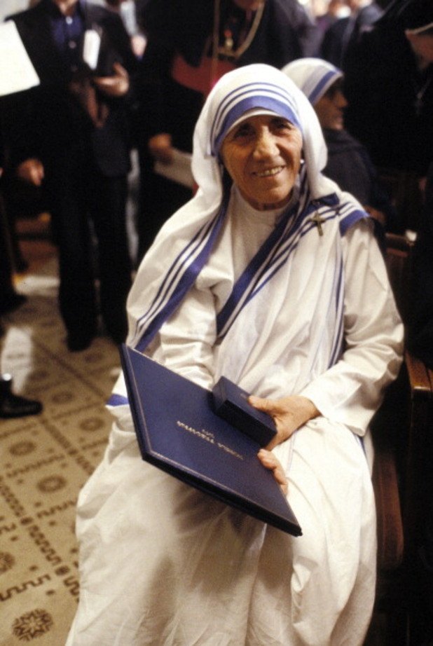 Майка Тереза по време на раздаването на Нобеловите награди за мир в Осло, 11 декември, 1979 година