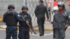 По-рано от армията обявиха имената на 23 убити, докато Куба съобщи за 32 нейни военни