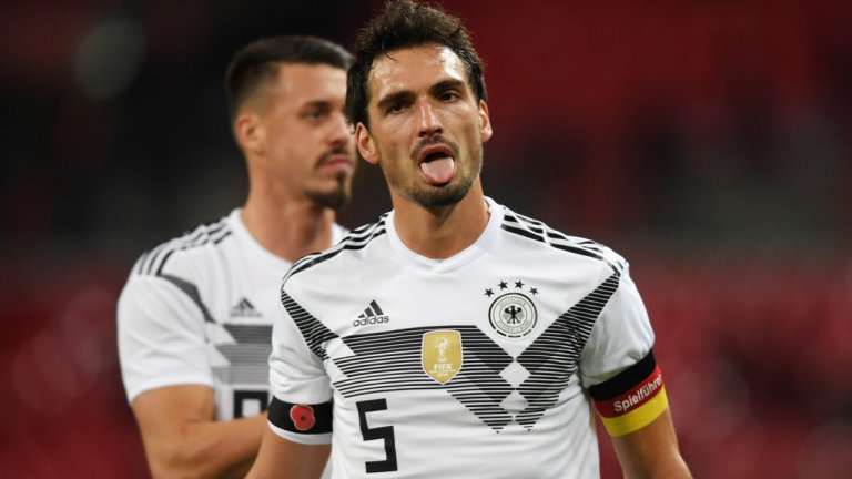 Хумелс не е доволен от начина, по който в Германия се отнасят със световните шампиони от 2014 г.