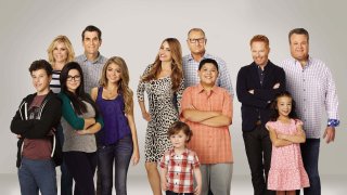 Modern Family - Series 06