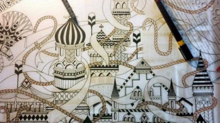 Изложбата в галерия „Ластици“ ще представи първото издание на глобалния eжегоден проект IKEA ART EVENT, в който компанията кани дванадесет улични артисти от цял свят, за да създадат неповторими плакати (70 х 100 см), които са oтпечатани в лимитирана бройка.