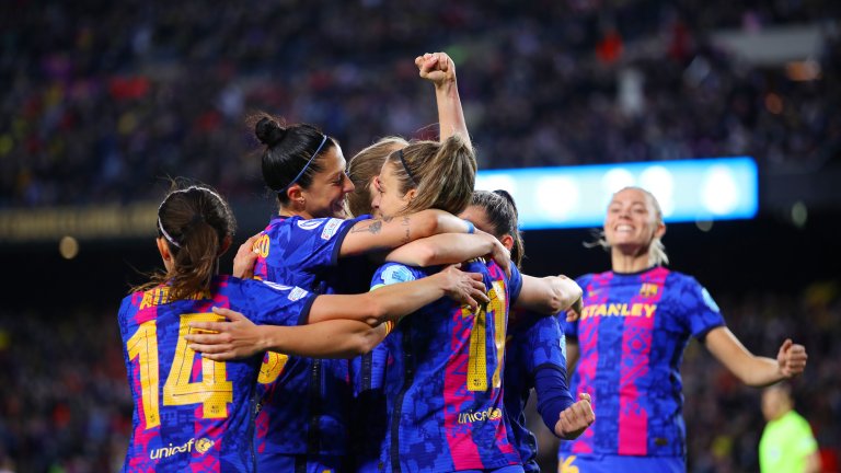 Само в женския футбол: Барса стана шампион с 30/30 и г.р. 159:11